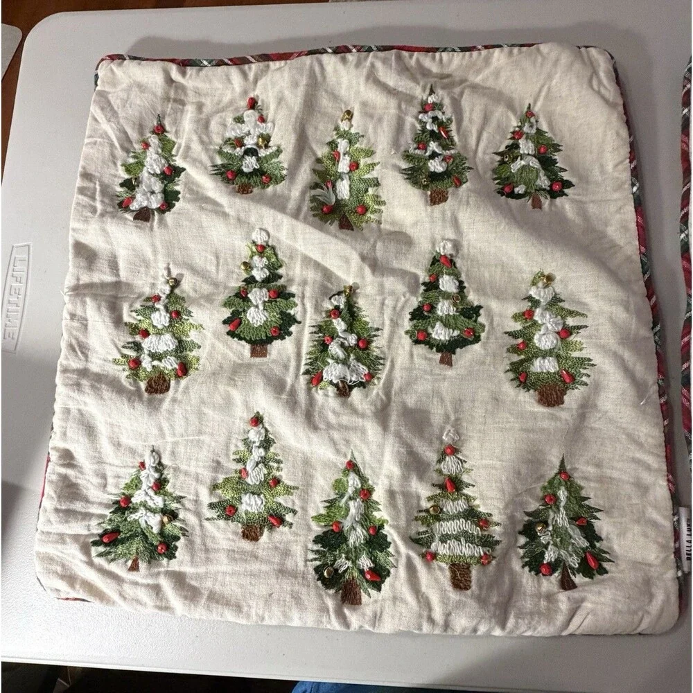 Bella Lux Christmas Embroidered Plaid Square Pillow Cover, 20 x 20 in, set of 2